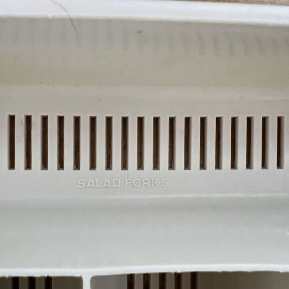 Vintage Silverware Flatware Organizer Tray Beige Maroon Floral Labeled 6 Section - Picture 5 of 7